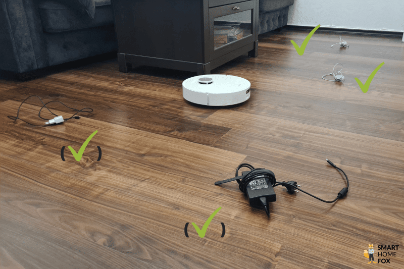 Das Ergebnis des Dreame L10s Ultra Saugroboters beim Objekteignungstest von Kabeln ist zu sehen.